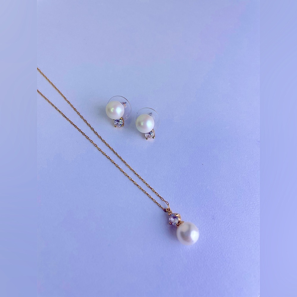 Kate Spade Pearl Earrings & Necklace set